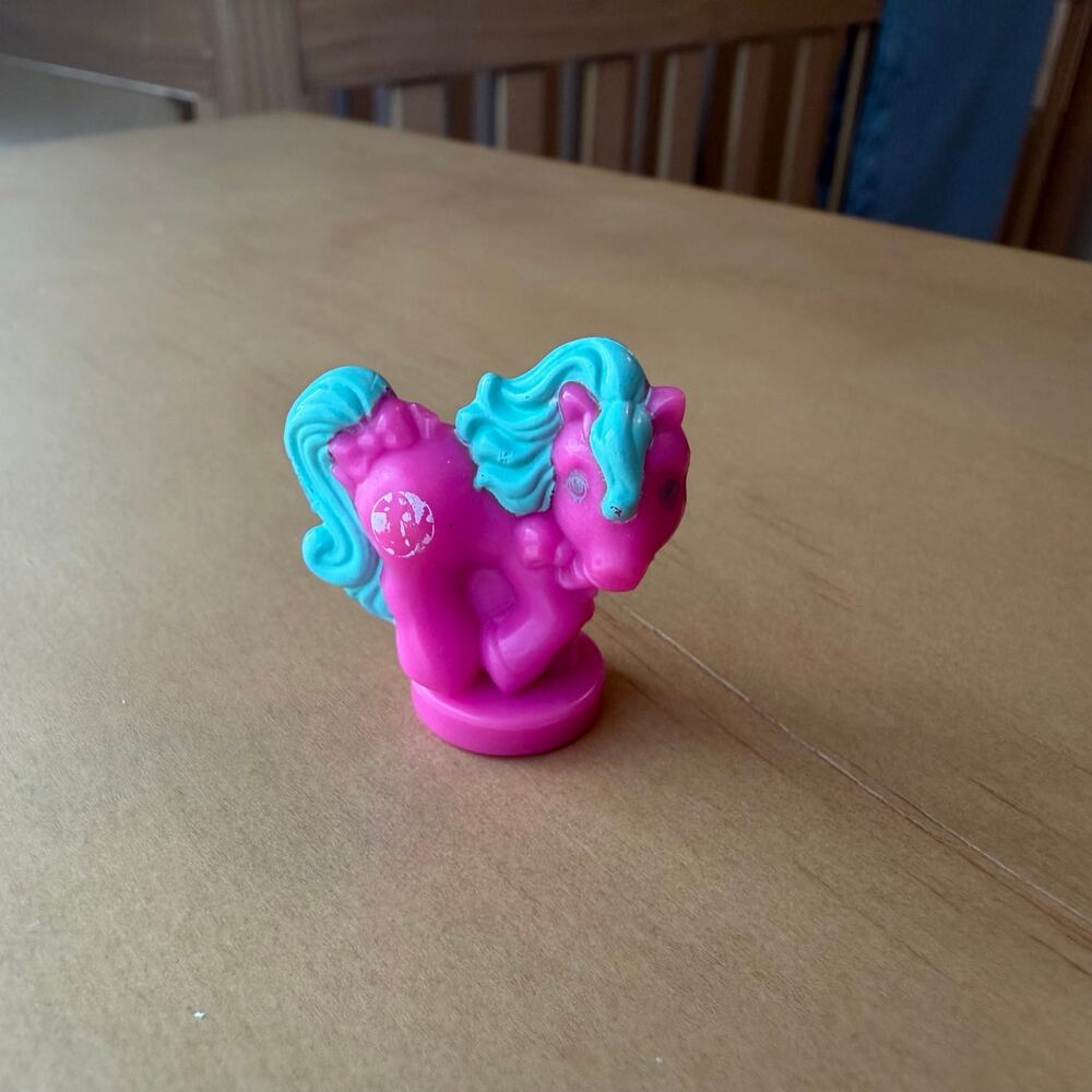 Vintage My Little Pony Petite Ponies Pretty Pony Pink Blue Mini 80s Beach Ball